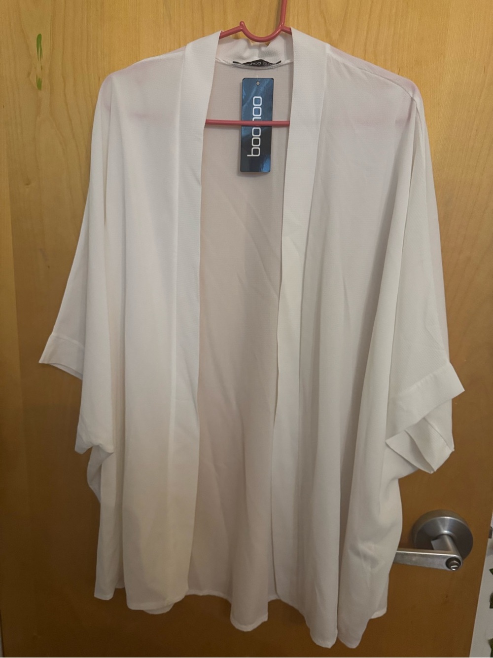 Boohoo White Open-Front Draped Kimono size 18